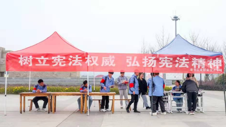 這些優(yōu)秀的育人案例，值得每一位輔導(dǎo)員（班主任）學(xué)習(xí)！