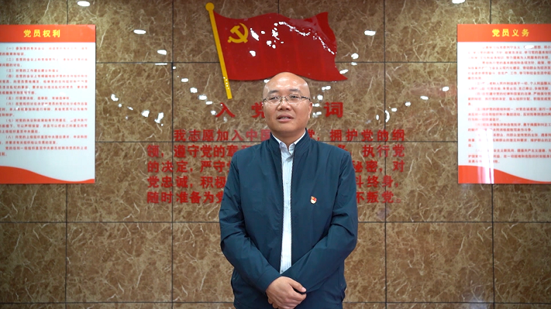 畢節(jié)工業(yè)職業(yè)技術(shù)學(xué)院黨群黨支部開(kāi)展“亮身份、樹(shù)榜樣、踐承諾”主題黨日活動(dòng)
